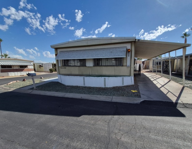 3601 E Wyoming Ave in Las Vegas, NV - Building Photo - Building Photo