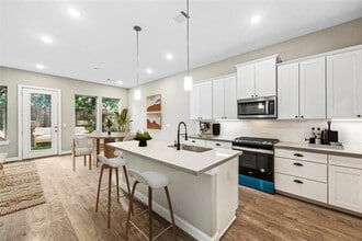 5207 Amber St in Houston, TX - Building Photo - Building Photo