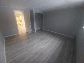 115 King St, Unit Upper in Jamestown, NY - Building Photo - Building Photo