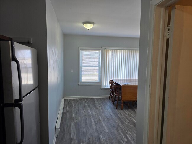 22006 N Chrysler Dr in Hazel Park, MI - Building Photo - Building Photo