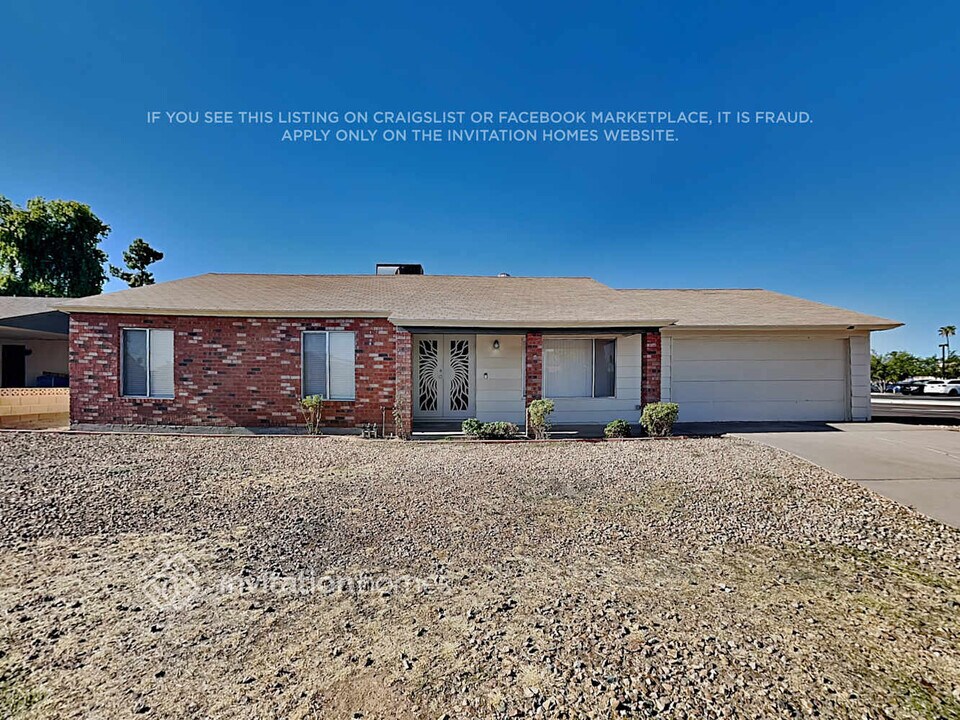 3853 W North Ln in Phoenix, AZ - Foto de edificio