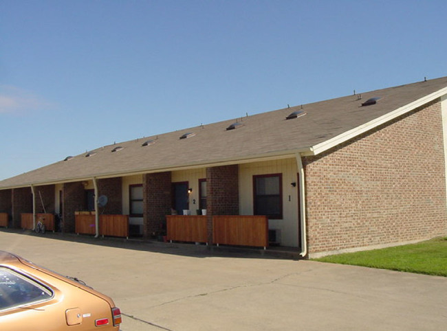 Burleson Loft Apartments in Burleson, TX - Building Photo - Building Photo