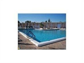 2200 NE 66th St-Unit -1412 in Fort Lauderdale, FL - Building Photo - Building Photo