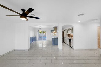 8419 E Orange Blossom Ln in Scottsdale, AZ - Building Photo - Building Photo