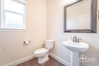 15205 NE 102nd Way in Vancouver, WA - Building Photo - Building Photo