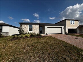 4561 Sidesaddle Trl in St. Cloud, FL - Foto de edificio - Building Photo