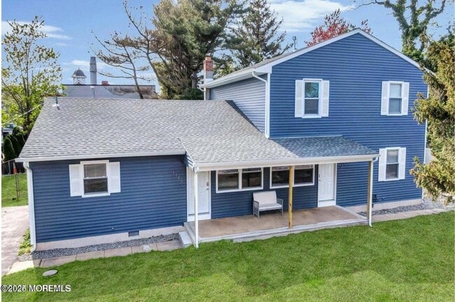 property at 1145 Roe Ave