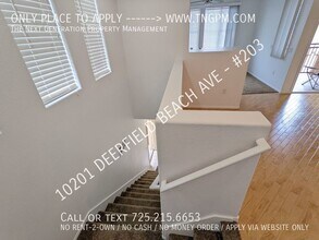 10201 Deerfield Beach Ave, Unit #203 in Las Vegas, NV - Building Photo - Building Photo