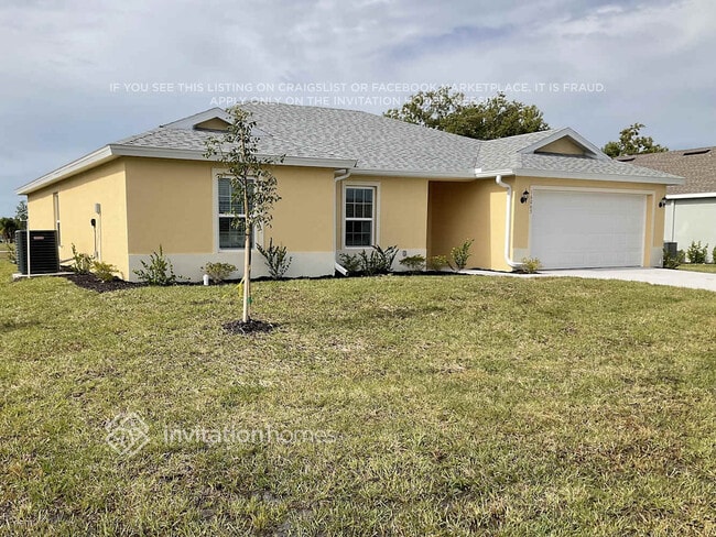 16063 Dinal Dr in Punta Gorda, FL - Building Photo - Building Photo