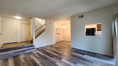 7825 Hampton Ln in Citrus Heights, CA - Building Photo - Building Photo
