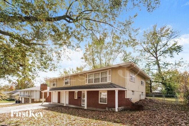 8728 Everett St in Raytown, MO - Building Photo - Building Photo