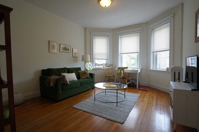property at 42 Strathmore Rd