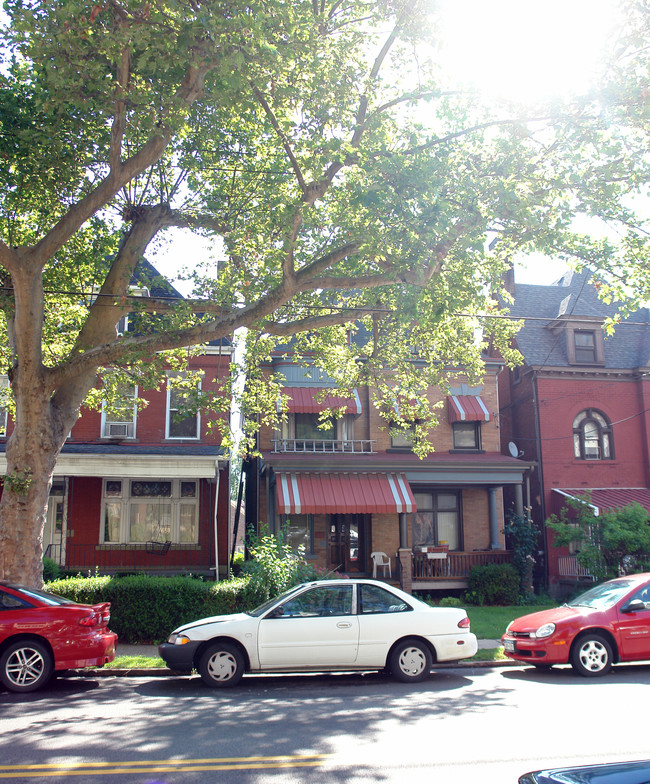 352 N Craig St in Pittsburgh, PA - Building Photo - Building Photo