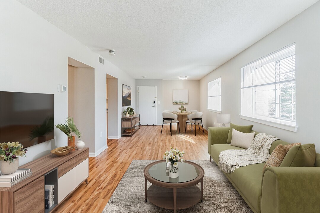 Eagle Rock Apartments at Swampscott in Swampscott, MA - Building Photo