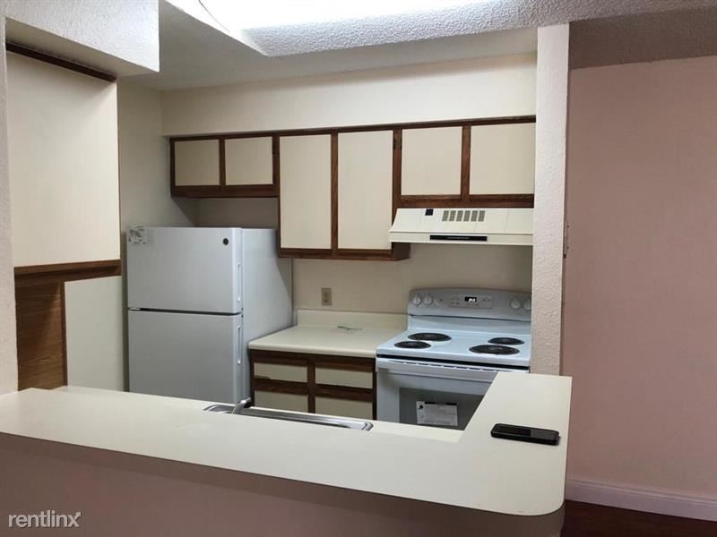 2796 S University Dr in Davie, FL - Building Photo