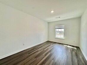 17916 Speculator Ln in Elgin, TX - Building Photo - Building Photo