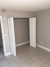 8307 SW 142nd Ave-Unit -F108 in Miami, FL - Foto de edificio - Building Photo