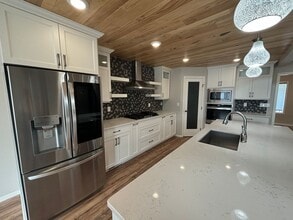 3665 Valley View Dr S in Fargo, ND - Building Photo - Building Photo