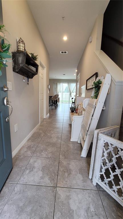 10556 Salt Grove St in Orlando, FL - Building Photo - Building Photo