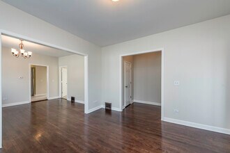 515 2nd St in Waukegan, IL - Building Photo - Building Photo