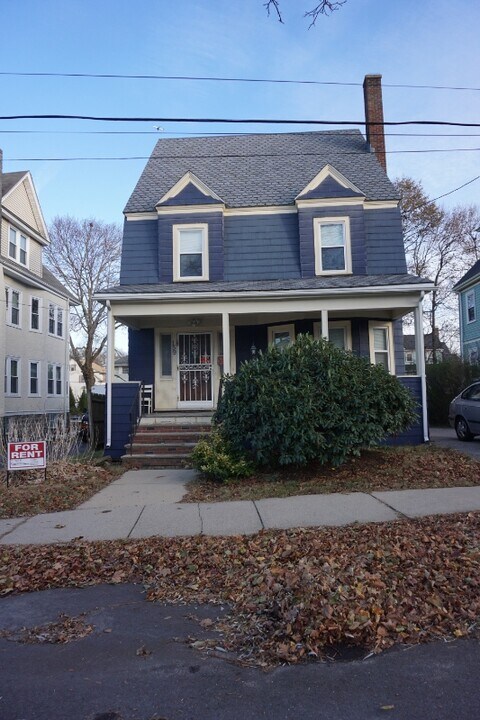 159 Allston St in Medford, MA - Building Photo