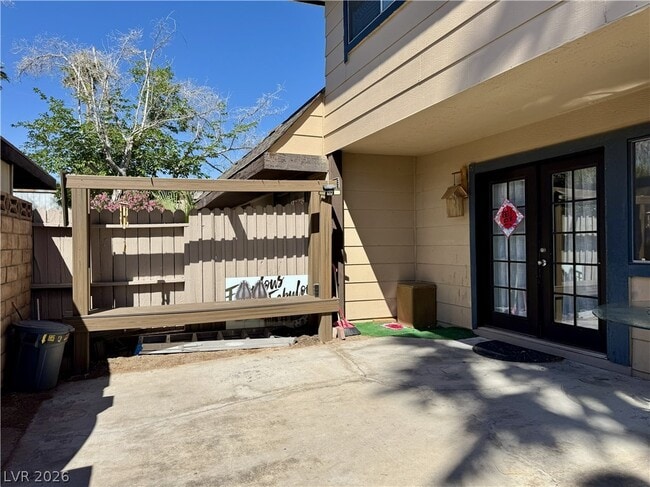 6224 Meadow Haven Ln in Las Vegas, NV - Building Photo - Building Photo