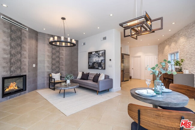 property at 941 N Norman Pl