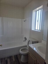 995 N Mollison Ave in El Cajon, CA - Building Photo - Building Photo