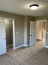 1055 Gordon Hill Pike, Unit 2 in Corbin, KY - Building Photo - Building Photo