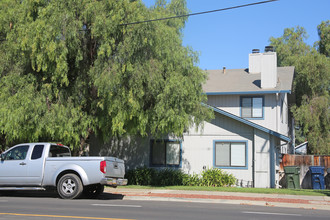 1816 N N St in Livermore, CA - Building Photo - Building Photo