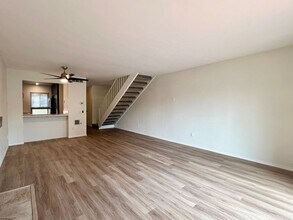 5700 Baltimore Dr in La Mesa, CA - Building Photo - Building Photo