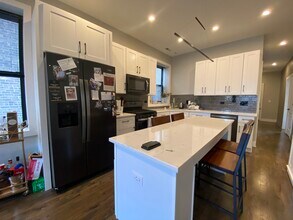 1215 N Wolcott Ave in Chicago, IL - Building Photo - Building Photo