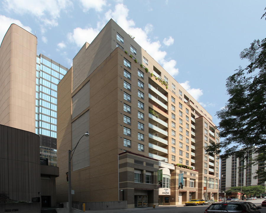 Peregrine Housing Co-Op in Toronto, ON - Building Photo