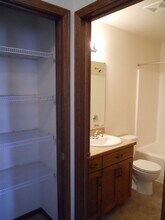 1225 S Beach Way in West Fargo, ND - Building Photo - Building Photo