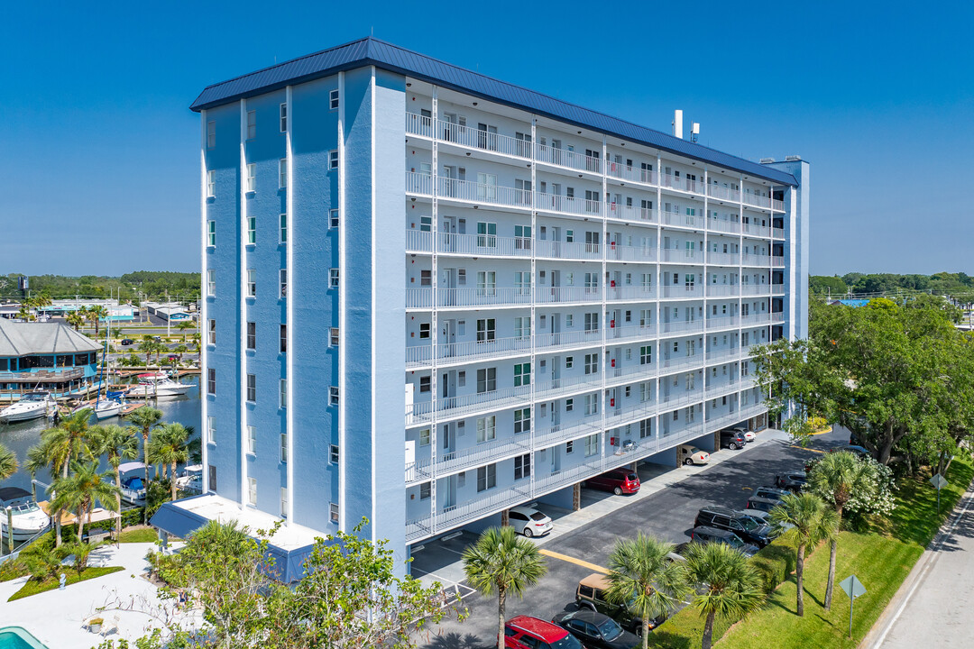 Sea Castle Condominiums in New Port Richey, FL - Building Photo