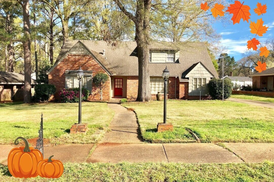 2913 Sumter Ave in Montgomery, AL - Building Photo