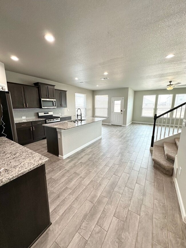 3213 Blue Quail Ct in Midland, TX - Building Photo - Building Photo
