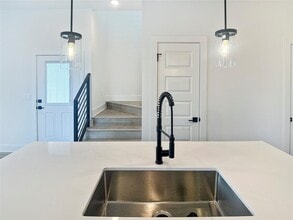 6107 Begonia Cir in Austin, TX - Building Photo - Building Photo