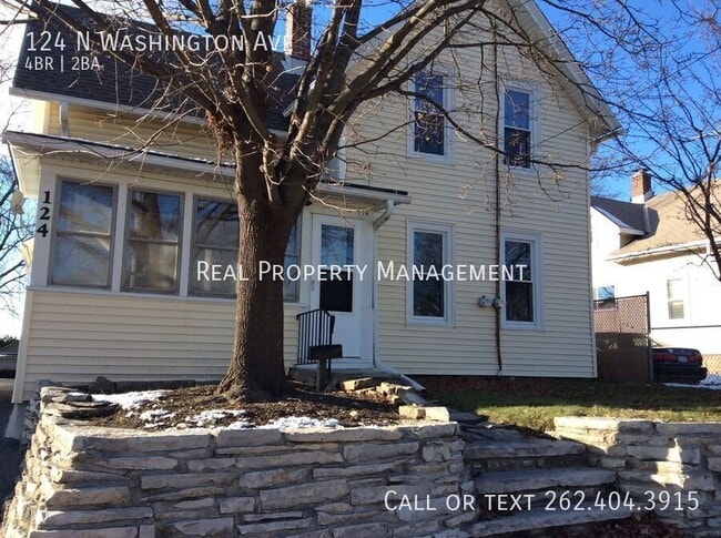 property at 124 N Washington Ave