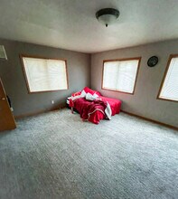 13315 43rd Ave in Lake Hallie, WI - Building Photo - Building Photo