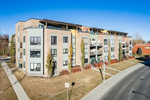 611 Edmonton Trl NE Apartments