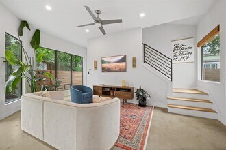 1710 Adina St in Austin, TX - Building Photo - Building Photo