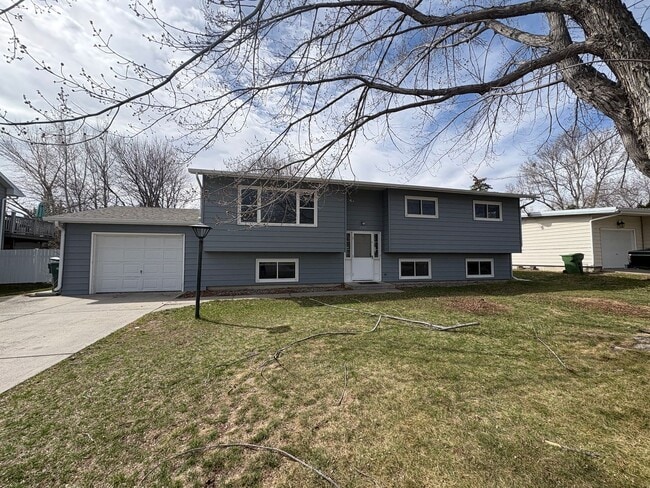 1502 Patricia Ln in Billings, MT - Building Photo - Building Photo