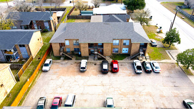 Saulsbury Apartments in Temple, TX - Building Photo - Building Photo