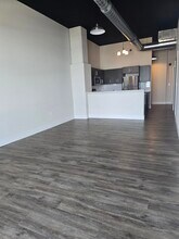Lake View Lofts in Muskegon, MI - Foto de edificio - Building Photo