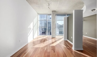 1700 Bassett St, Unit 1321 in Denver, CO - Building Photo - Building Photo