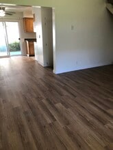 12052 Bailey St, Unit 2 in Garden Grove, CA - Building Photo - Building Photo