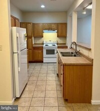 2037 Powell Dr in Chambersburg, PA - Building Photo - Building Photo