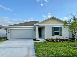 1986 Sarah St in Winter Haven, FL - Building Photo - Building Photo