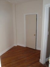 394 Riverway, Unit 7 in Boston, MA - Building Photo - Building Photo